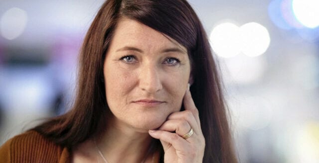 Handels stänger av sverigedemokrat av politiska skäl