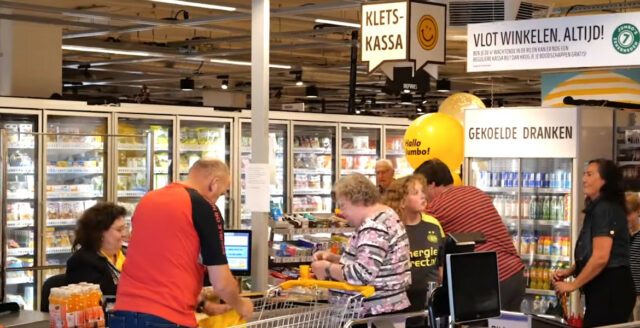 Butik introducerar långsam kassa – för att motverka ensamhet