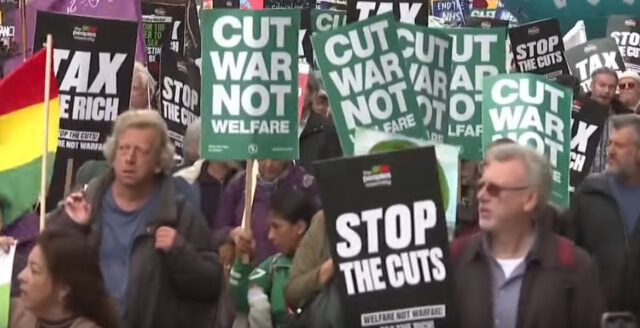 Welfare not Warfare London - juni 2025 - protester