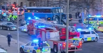 Busstragedin i Stockholm: Fortfarande oklart vad som orsakade olyckan