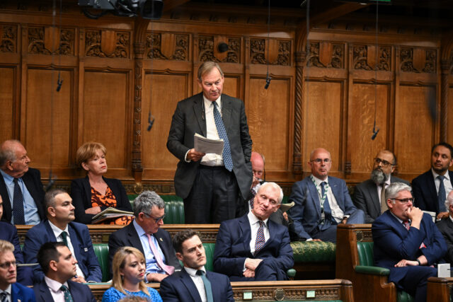 Rupert Lowe, brittisk parlamentsledamot