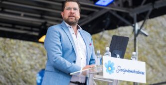 Besvikna väljaren efter SD-raset: ”Politik är en förtroendebransch”