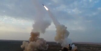 USA attackerar återigen Iran – Teheran svarar mot amerikanska baser