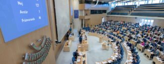 Riksdagens kammare under en votering.