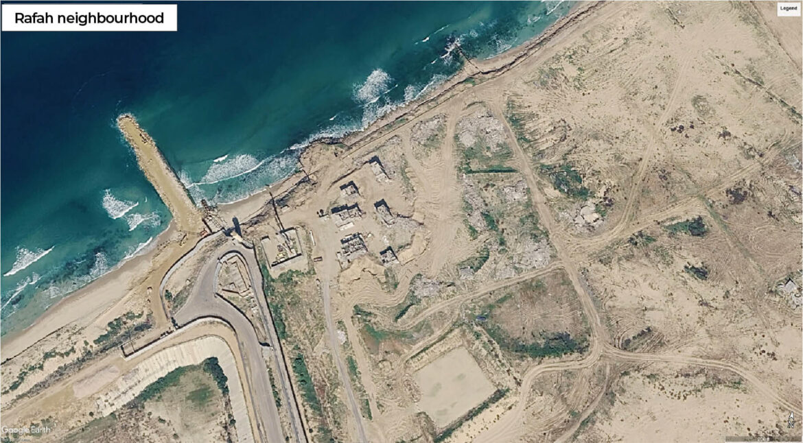 Satellitbild över ett kustområde i Rafah 2026