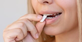 Högt xylitol i blodet kopplas till hjärtinfarkt och stroke