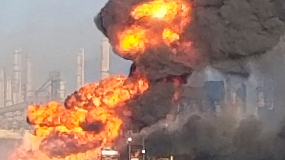 Vad föregick kollapsen av WTC7?