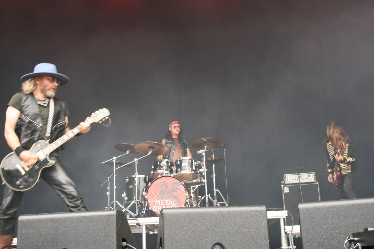 Leffe, Drägg och City Cool i total scennärvaro och dramaturgi på scenen under Time To Rock lördagen den 4 juli 2026.